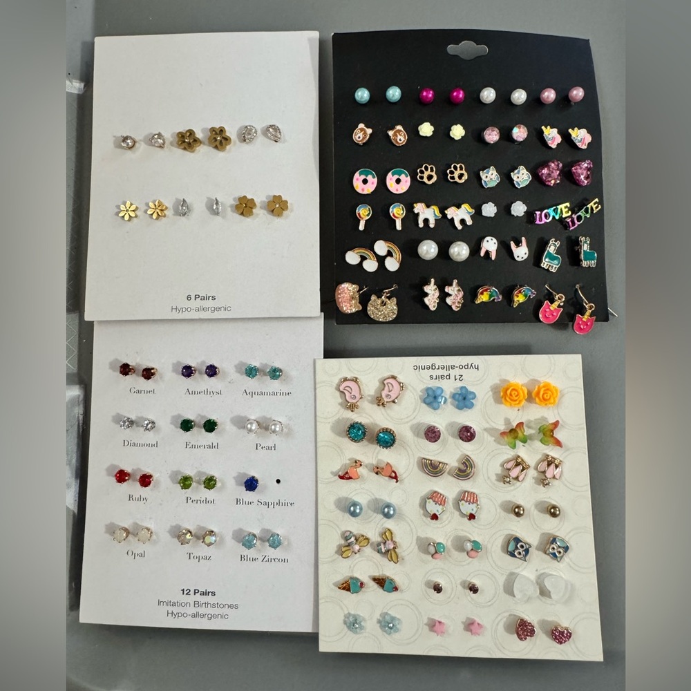 GIANT Lot of earrings! 86 pairs of kids/teenage earrings! NWT